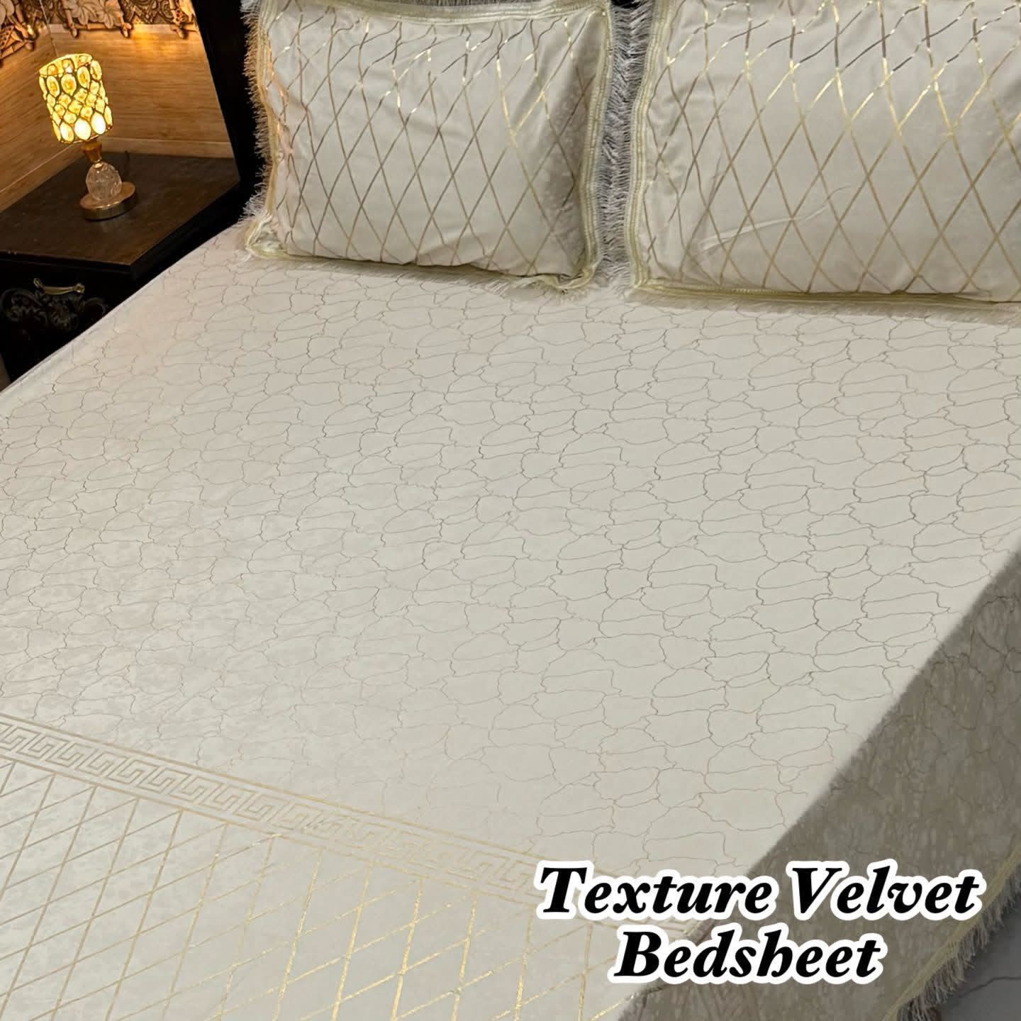 Luxury 3PC Texture Velvet 3PC Bedsheet โ King Size โจ