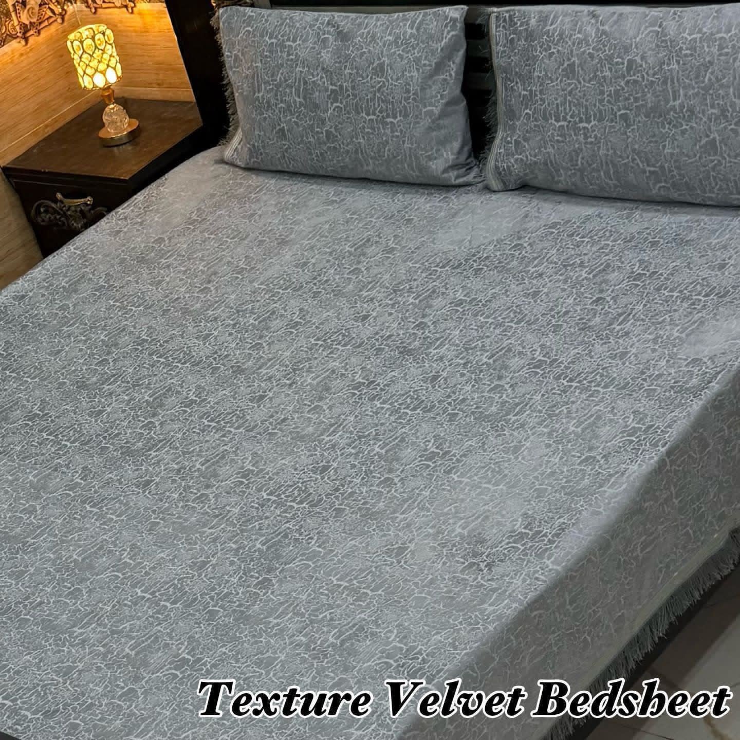 Luxury 3PC Texture Velvet 3PC Bedsheet โ King Size