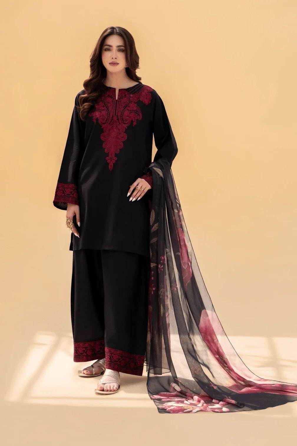 Sapphire | Embroidered Dhanak 3PC Unstitched Suit