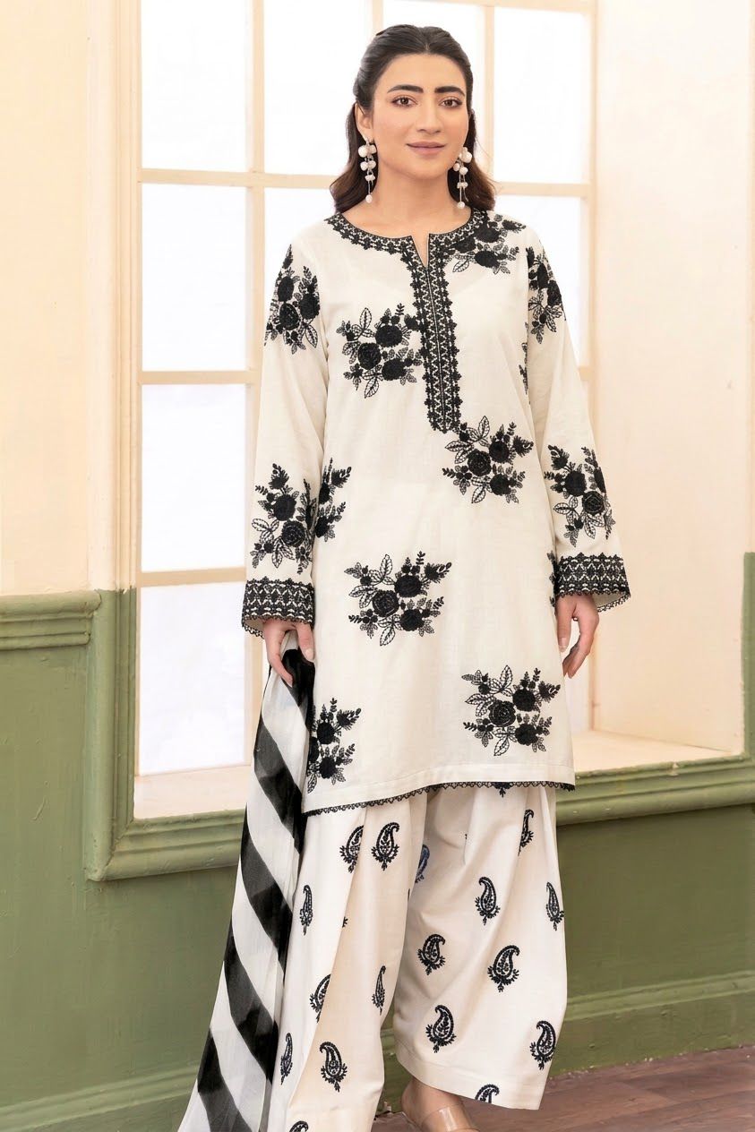 Laibn Mir| Embroidered Dhanak 3PC Unstitched Suit