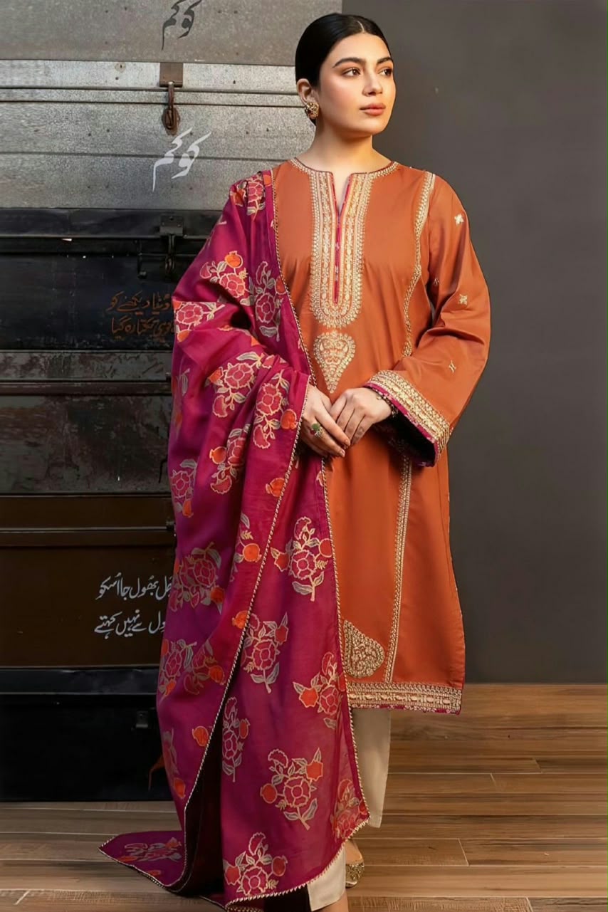 Urige | Embroidered Dhanak 3PC Unstitched Suit